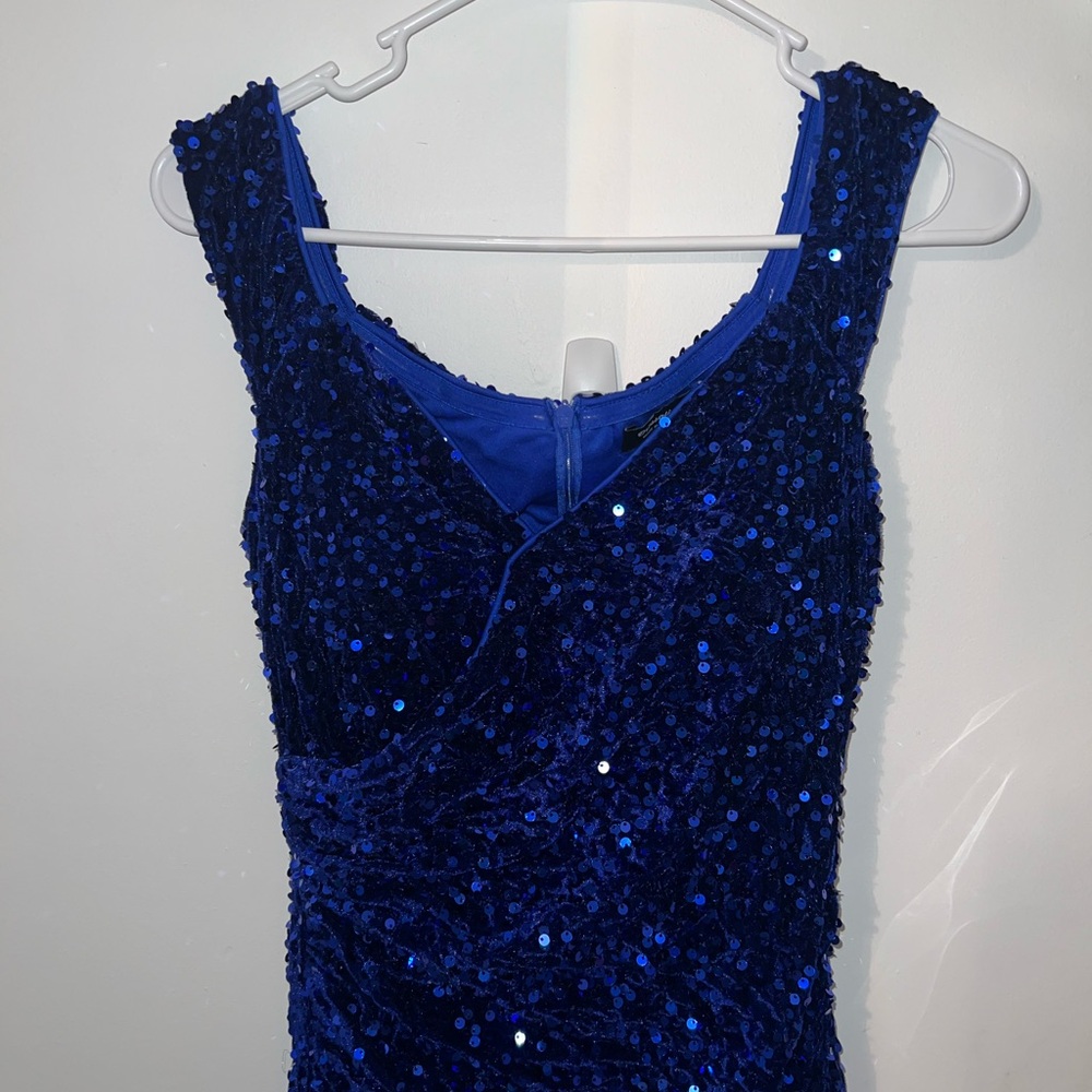 dressalisa blue sequin long dress with slit